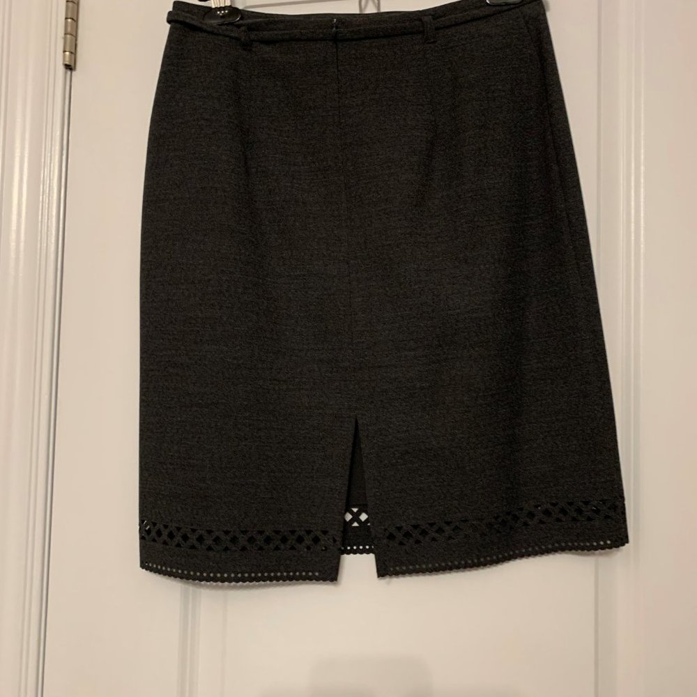2 Piece Suit - Picture 4 of 4